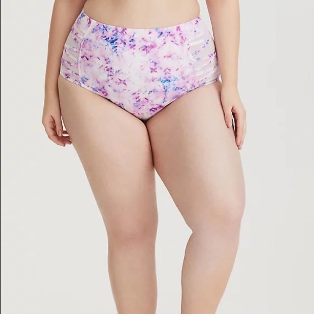Torrid MULTICOLOR‎ HIGH WAIST LATTICE SWIM BOTTOM